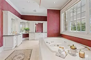 660 Chicken Valley Rd, Locust Valley, NY 11560 - Photo 22