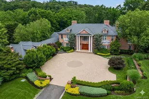 660 Chicken Valley Rd, Locust Valley, NY 11560 - Photo 2