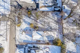 40 Hawthorne Rd, Rocky Point, NY 11778 - Photo 6