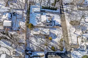 40 Hawthorne Rd, Rocky Point, NY 11778 - Photo 8