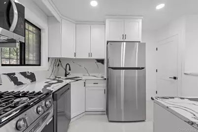 923 Rockaway Avenue, Brooklyn, NY 11212 - Photo 2