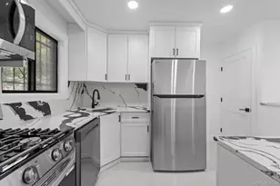 923 Rockaway Ave, Brooklyn, NY 11212 - Photo 2