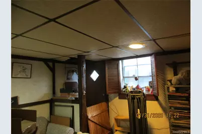 62-37 69th Place, Middle Village, NY 11379 - Photo 22