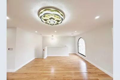 13912 111th Avenue, Jamaica, NY 11435 - Photo 30