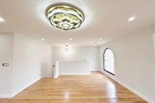 139-12 111th Ave, Jamaica, NY 11435 - Photo 30