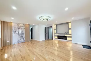 139-12 111th Ave, Jamaica, NY 11435 - Photo 6