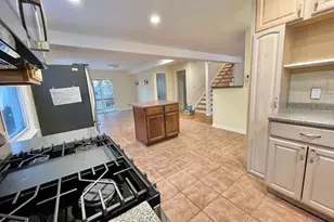 51 Emmett Terrace, New Rochelle, NY 10805 - Photo 4