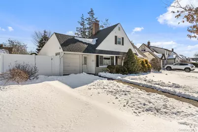 51 Shepherd Lane, Levittown, NY 11756 - Photo 34