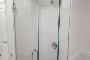 34-24 82nd St, Jackson Heights, NY 11372 - Photo 20