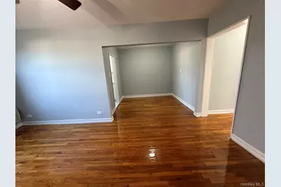 70-43 Park Drive East B, Kew Gardens, NY 11367 - Photo 10