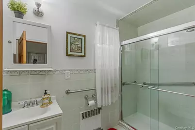 10152 102nd Street, Ozone Park, NY 11416 - Photo 14