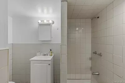 10152 102nd Street, Ozone Park, NY 11416 - Photo 30