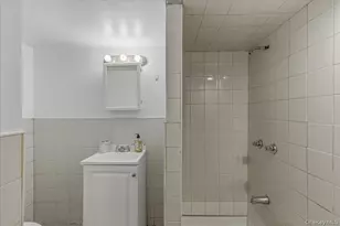 101-52 102nd St, Ozone Park, NY 11416 - Photo 30