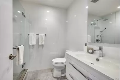 6 Bridle Path, Westhampton Beach, NY 11978 - Photo 16