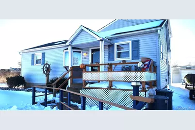 22 Blue Point Road, Mastic Beach, NY 11951 - Photo 4