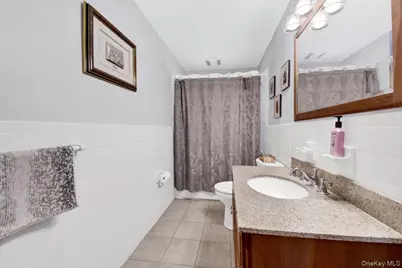 569 Millburn Court, Valley Cottage, NY 10989 - Photo 10