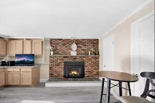 569 Millburn Ct, Valley Cottage, NY 10989 - Photo 18