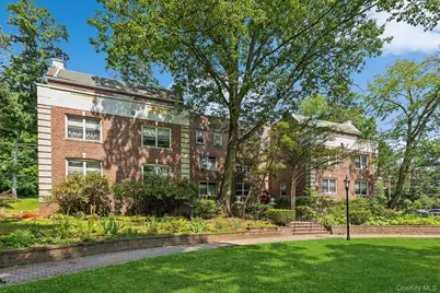 13 Sunnybrook Road #3D, Bronxville, NY 10708 - Photo 1