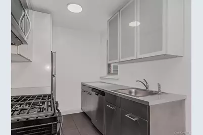 2104 Holland Avenue #4H, Bronx, NY 10462 - Photo 2