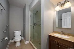 3 Mansion Dr, Hyde Park, NY 12538 - Photo 8