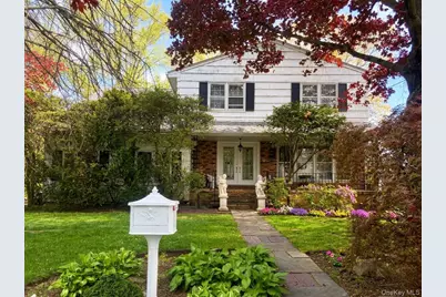 20 Old Farm Road, Scarsdale, NY 10583 - Photo 1
