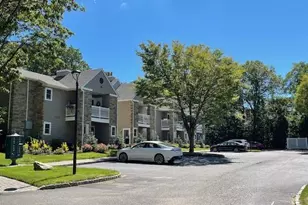 1000 Saddle Rock Rd, Holbrook, NY 11741 - Photo 2