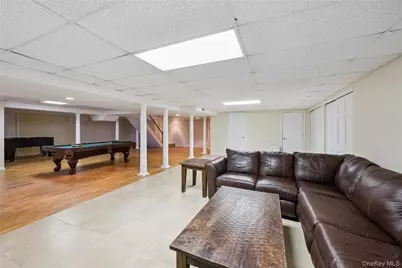 8 Duckwood Lane, Hampton Bays, NY 11946 - Photo 28