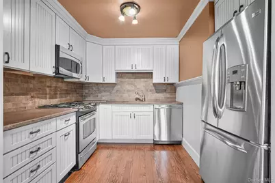 701 Pelham Road #5M, New Rochelle, NY 10805 - Photo 6