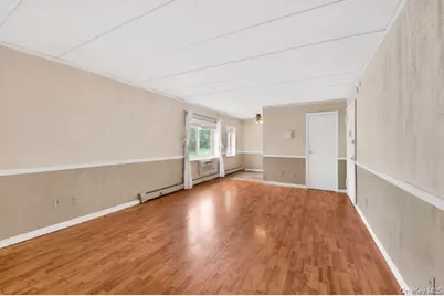 2035 Central Park Avenue #3M, Yonkers, NY 10710 - Photo 10