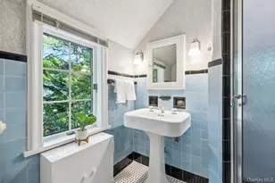 144 N Chatsworth Ave, Larchmont, NY 10538 - Photo 16