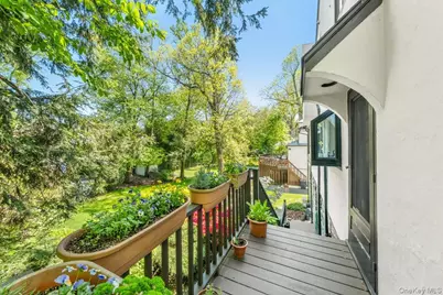 144 N Chatsworth Avenue, Larchmont, NY 10538 - Photo 22