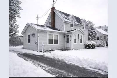 131 E Alhambra Avenue, Lindenhurst, NY 11757 - Photo 1