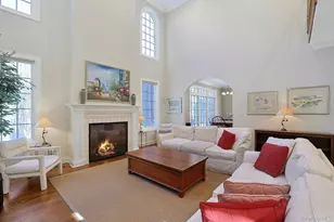 14 Pond Hollow Ct, Pleasantville, NY 10570 - Photo 20