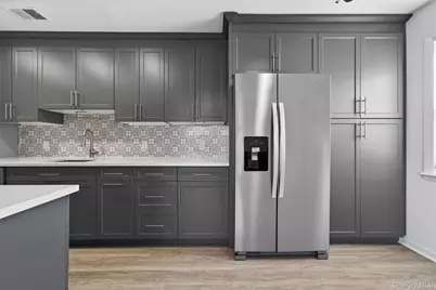 276 Temple Hill Road #1506, New Windsor, NY 12553 - Photo 2