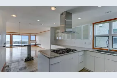 3 Oceanview Court, Long Beach, NY 11561 - Photo 6