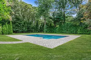 19 Pine Tree Ln, East Quogue, NY 11942 - Photo 28