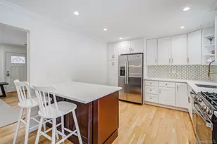 19 Pine Tree Ln, East Quogue, NY 11942 - Photo 6