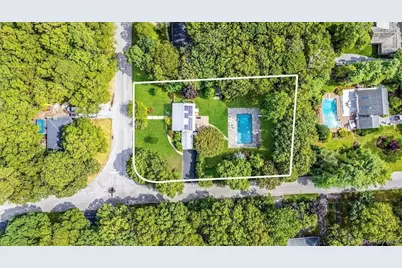 19 Pine Tree Lane, East Quogue, NY 11942 - Photo 30