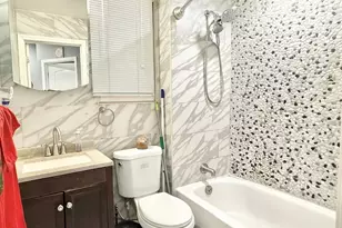 116-29 166th St, Saint Albans, NY 11434 - Photo 16