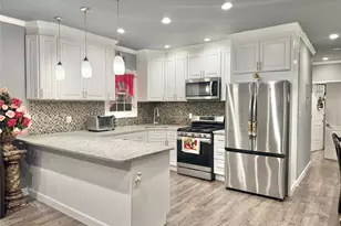 116-29 166th St, Saint Albans, NY 11434 - Photo 4