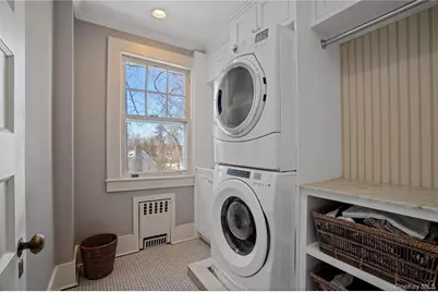 534 Pelham Manor Road, Pelham, NY 10803 - Photo 30