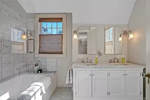 534 Pelham Manor Rd, Pelham, NY 10803 - Photo 24