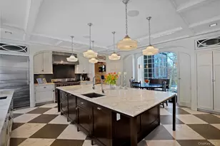 534 Pelham Manor Rd, Pelham, NY 10803 - Photo 18