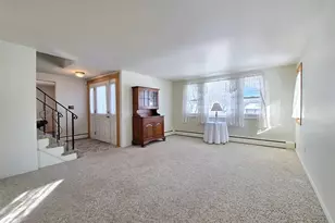 12 Galaxie Ln, Selden, NY 11784 - Photo 2