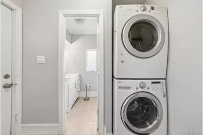 28 Crescent Place, Yonkers, NY 10704 - Photo 14