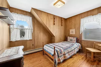 529 7th Avenue, New Hyde Park, NY 11040 - Photo 14