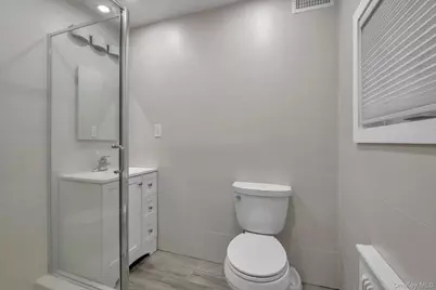 1357 Boxwood Drive E, Hewlett, NY 11557 - Photo 14