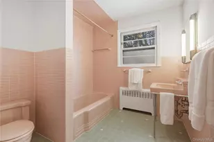 32 Sherwood Dr, Larchmont, NY 10538 - Photo 8