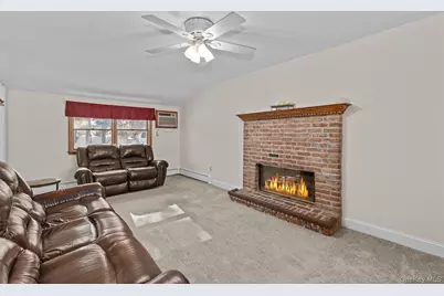 1860 Maurice Avenue, East Meadow, NY 11554 - Photo 2