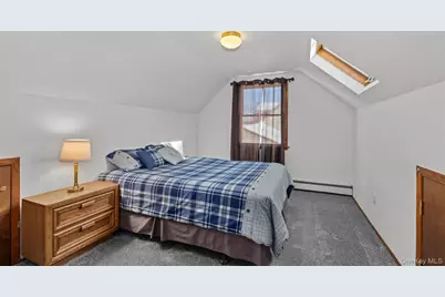 1860 Maurice Avenue, East Meadow, NY 11554 - Photo 10